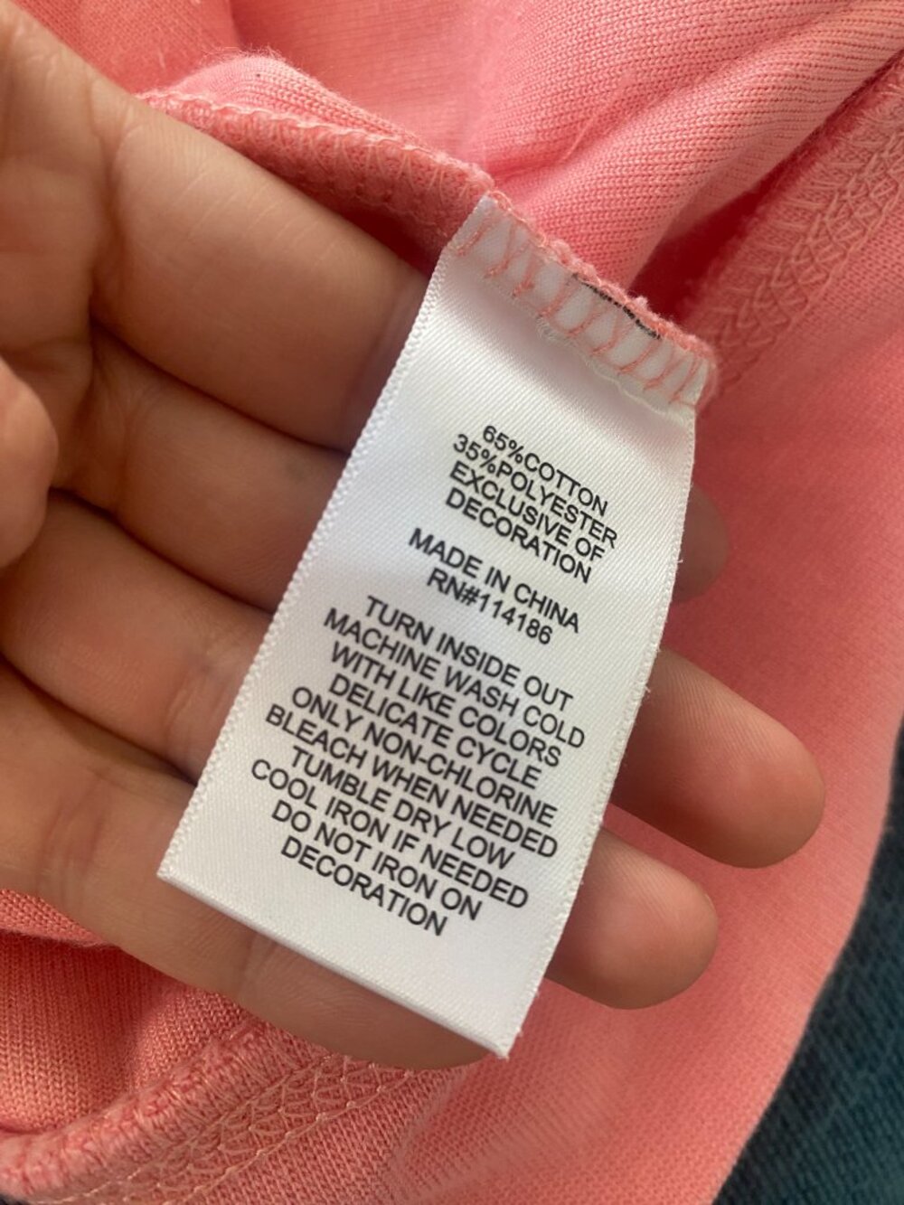 Juicy Couture Limited Edition Peach Velour Tracksuit - Picture 10 of 10
